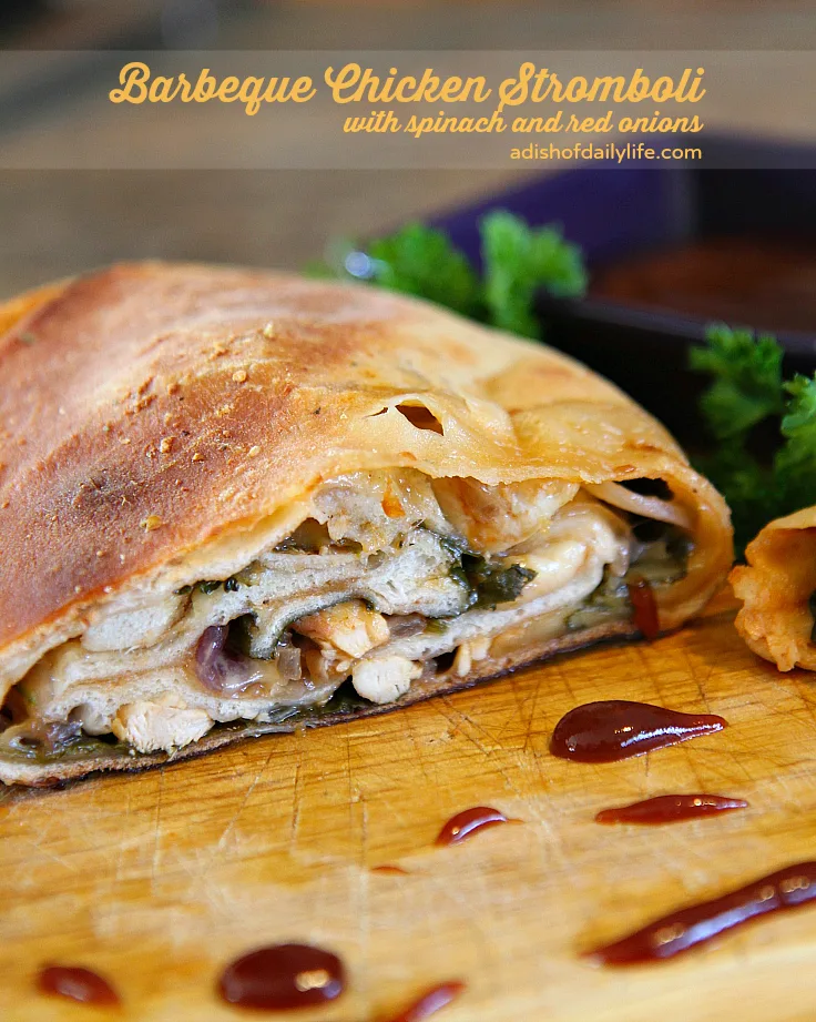 This barbeque chicken stromboli with spinach and red onions is perfect for your game day menu #PartywithBigY #Ad
