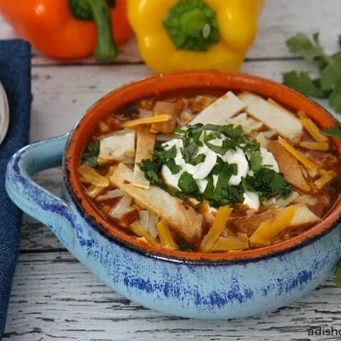 Delicious Fiesta Chicken Enchilada Soup ~ One Pot, 30 Minutes