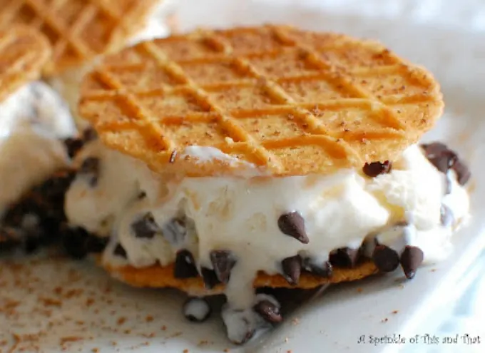 Cannoli Ice Cream Sandwiches