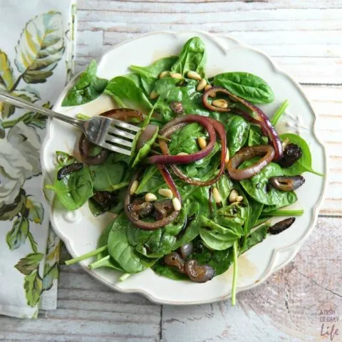 Spinach Salad with Pomegranate Balsamic VInaigrette