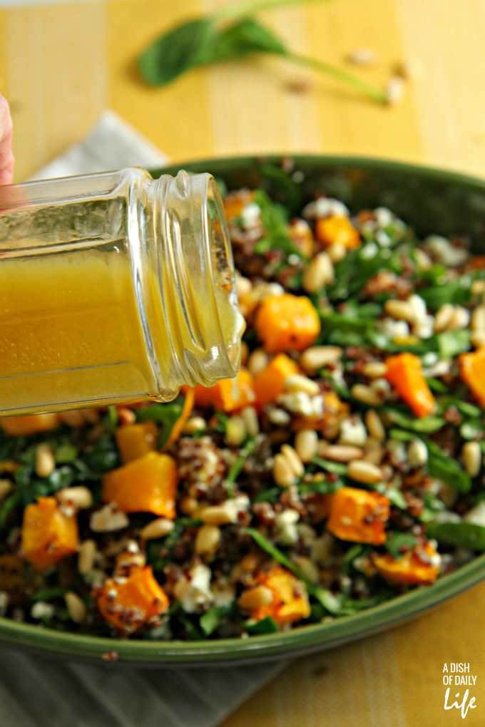 Trying to eat healthier in the New Year? Add more colors to your diet with this Red Quinoa Salad with spinach and butternut squash! This delicious and nutritious winter salad is the perfect addition to your lunch or dinner menu.