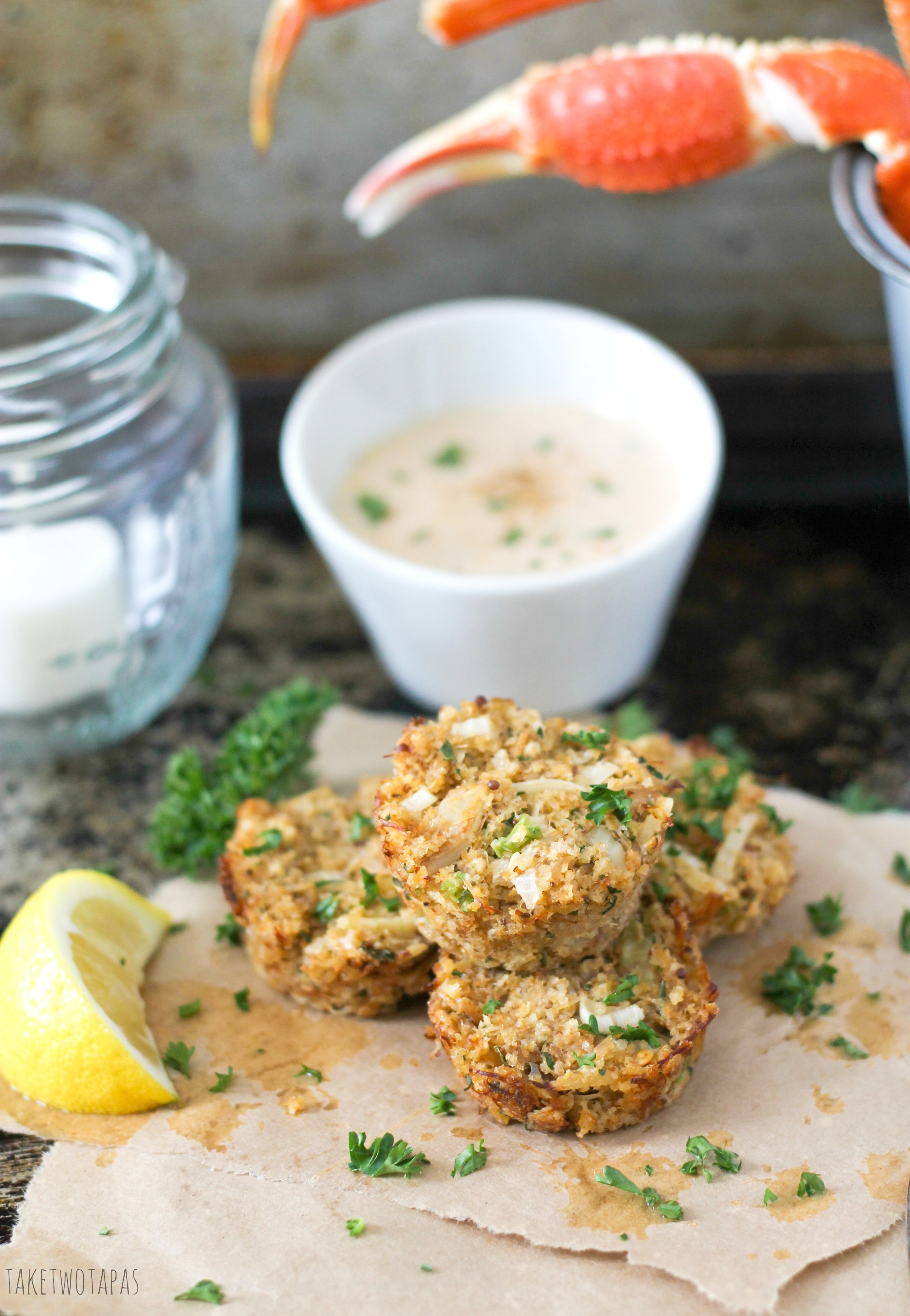 Crab cakes are a great appetizer or main dish for dinner! This Muffin Tin Crab Cakes recipe is full of lump crab meat and have the right amount of spice! Drizzle with Old Bay Remoulade for a treat that will take you to the sea! 