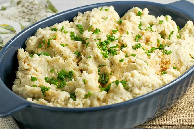 Wow your guests at the holiday dinner table with the best mashed potatoes this year! These simple tips will have everyone raving about your mashed potatoes recipe!