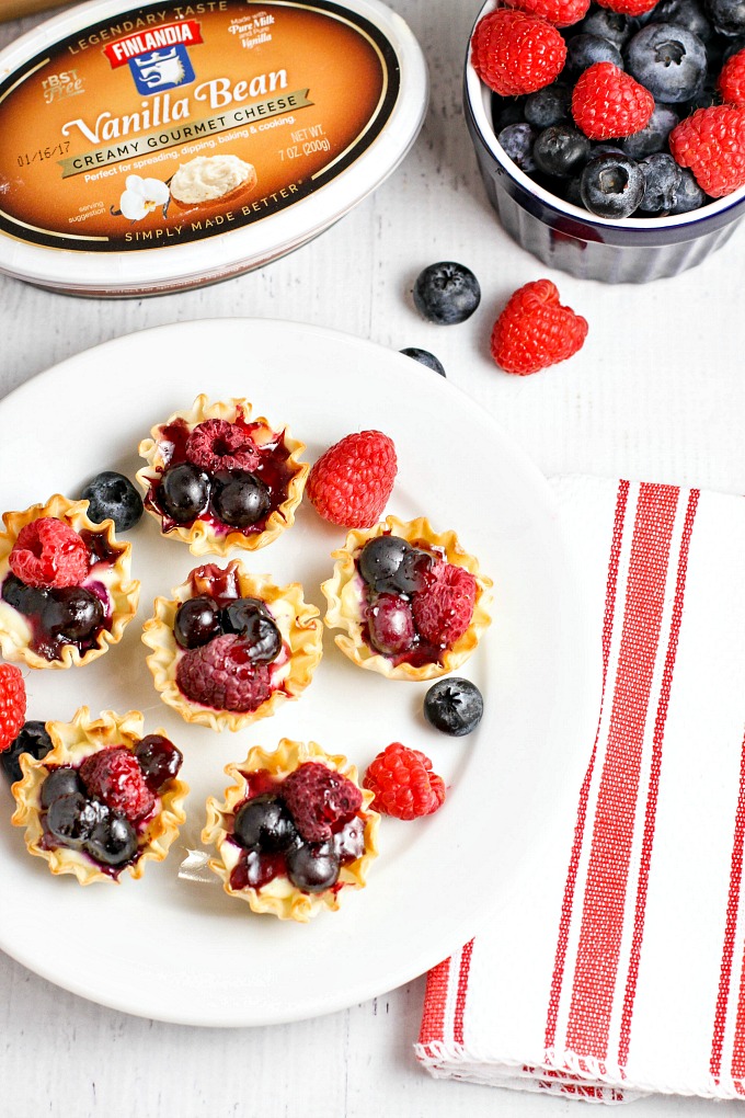 Vanilla Bean Berry Phyllo Cups...an easy to make, bite sized dessert, perfect for holiday entertaining!