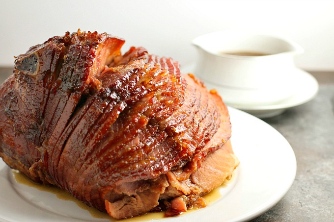 Brown Sugar Ham with Bourbon Glaze...this easy ham recipe is perfect for holiday occasions!