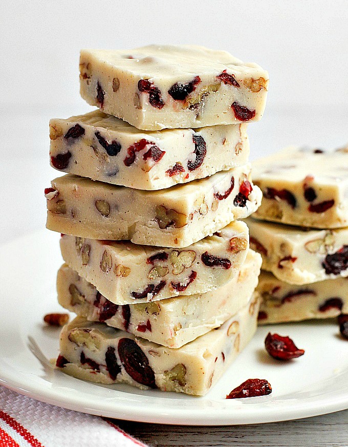 Easy to make White Chocolate Cranberry Pecan Fudge, with a hint of holiday spices, perfect for holiday entertaining and gift-giving!