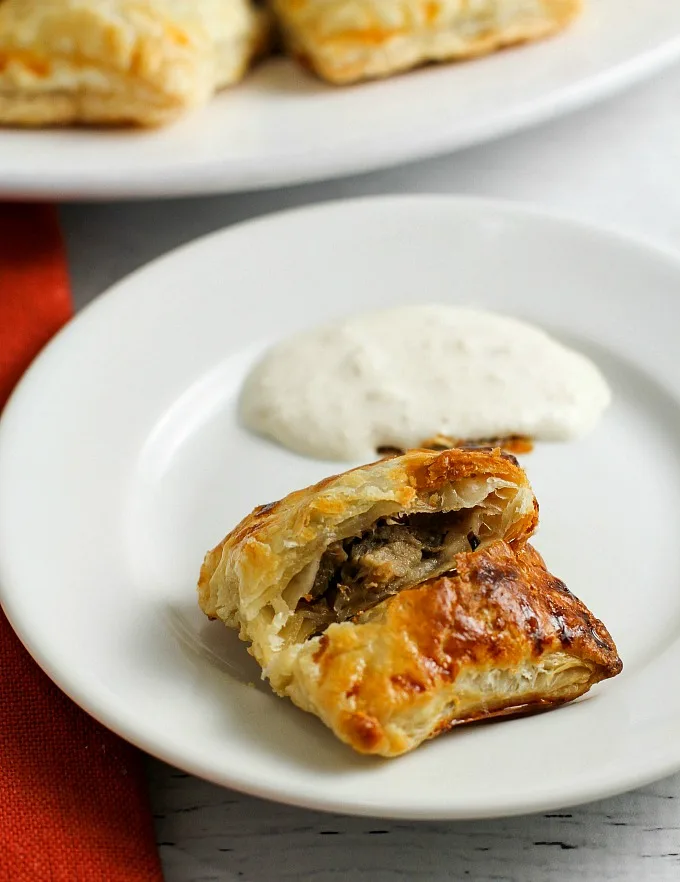 These Mini Beef Wellingtons with Horseradish Cream are an elegant appetizer, perfect for special occasions! Your game day crowd will love them too though!