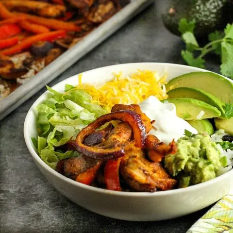 Chicken Fajita Bowls {Sheet Pan Fajitas}