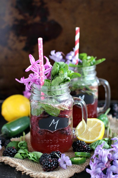 Lemon Jalapeno Blackberry Mojito | Peas & Peonies