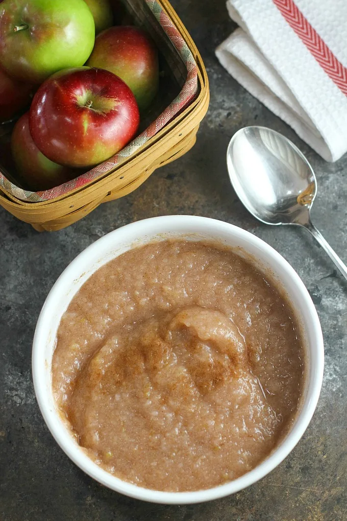 You won't believe how easy it is to make naturally sweet, healthy, homemade applesauce! Two ingredients plus a little water is all you need for this applesauce recipe.