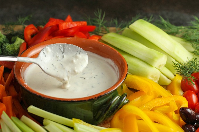 This homemade creamy Feta Dill Dip is a perfect addition to a Crudité platter for any party — and doubles as a salad dressing as well! #Appetizer | #Dip | #Feta | #Dill | #SaladDressing