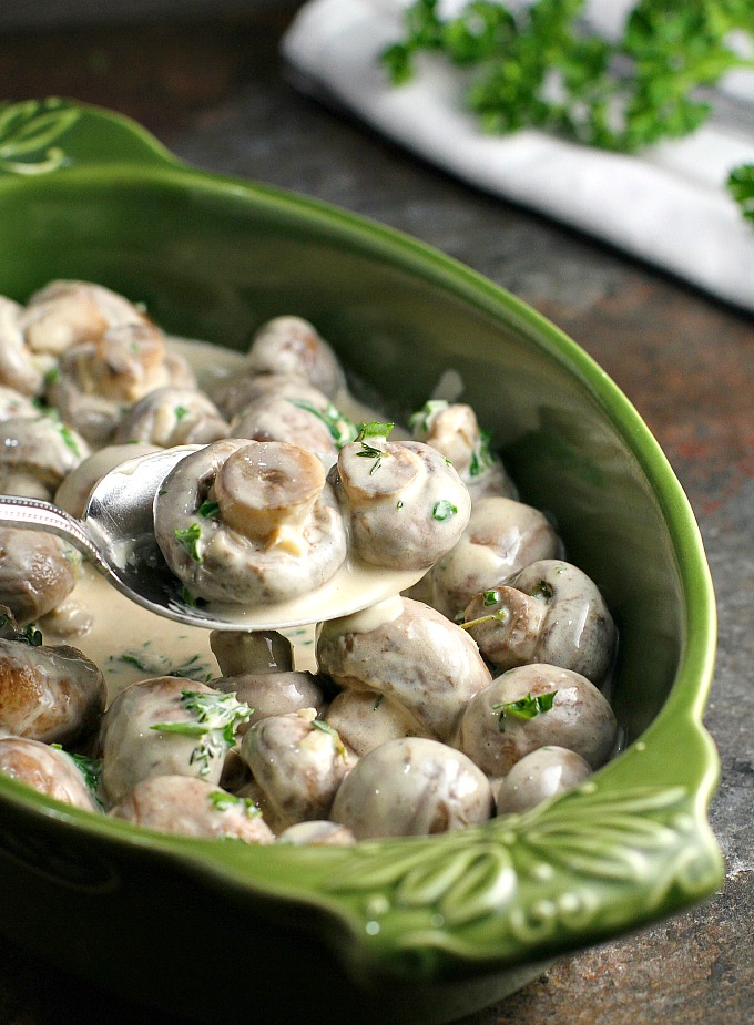 Creamy Marsala Mushrooms are the perfect appetizer for a holiday party, special occasion, or even a romantic dinner! The Creamy Marsala sauce is absolutely AMAZING! #appetizer #mushrooms #Christmas #NewYears 